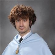 Graduado en Historia del Arte. Imparto clases de Historia, Historia del Arte o cualquier otra materia que pueda estar relacionada con este perfil